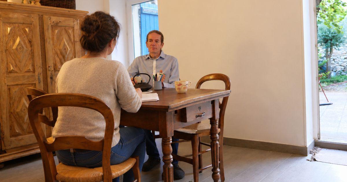 One-to-one French conversation lesson with a learner in the school’s classroom, Fabrezan