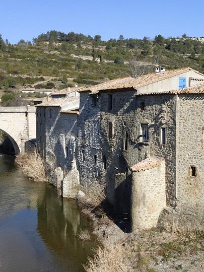 Roam in French village and learn French