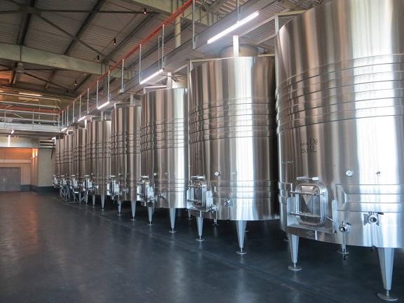 Immersion et vin français en Occitanie Pyrénées Méditerranée