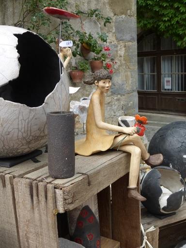 Learn French and visit pottery fair